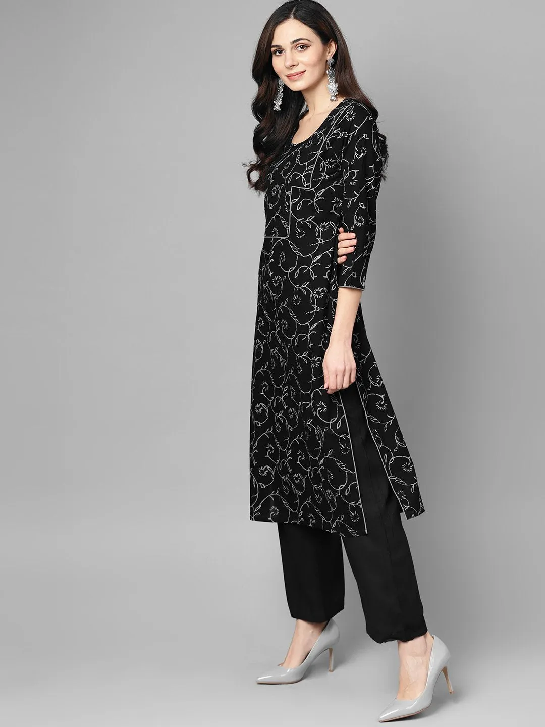 Black & Grey Floral Printed Kurta Set With Solid Black Palazzo