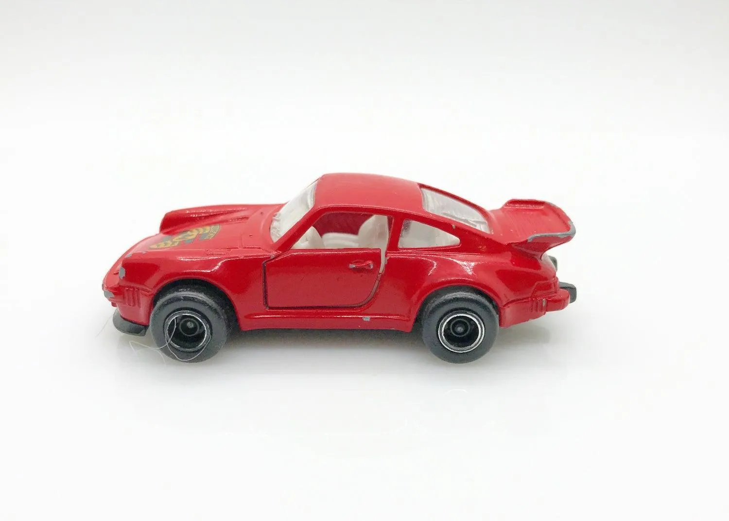 Majorette Red Porsche 911 Turbo No. 209
