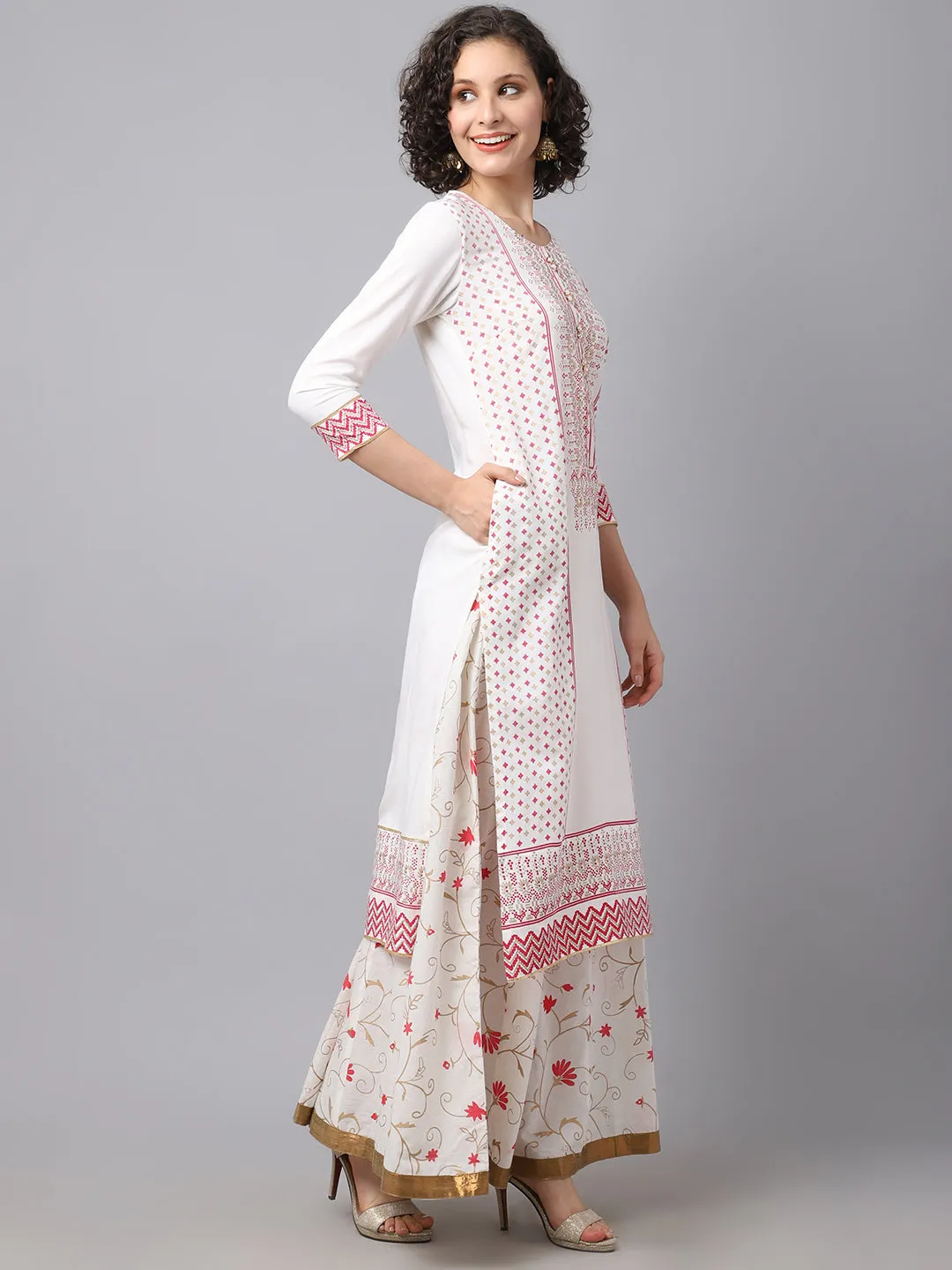 Women Off White Geometric Embroidered Thread Work Kurta And Printed Skirt